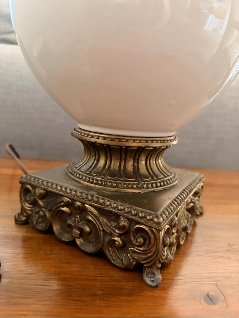 Antique Cream Table Lamp with Metal Base and Beige Shade